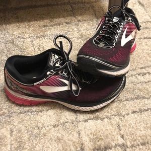 Brooks Ghost 10